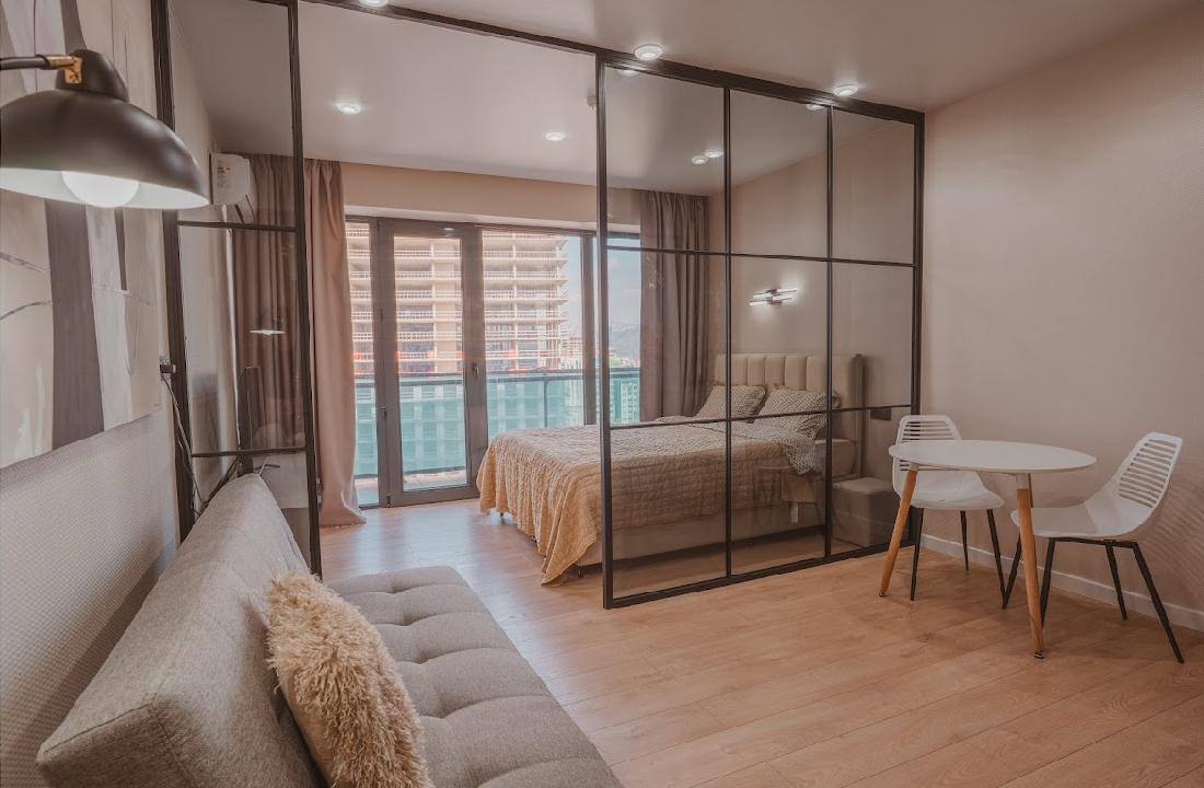 Сдаются апартаменты на долгий срок с 25 августа в комплексе на первой береговой линии Beach tower