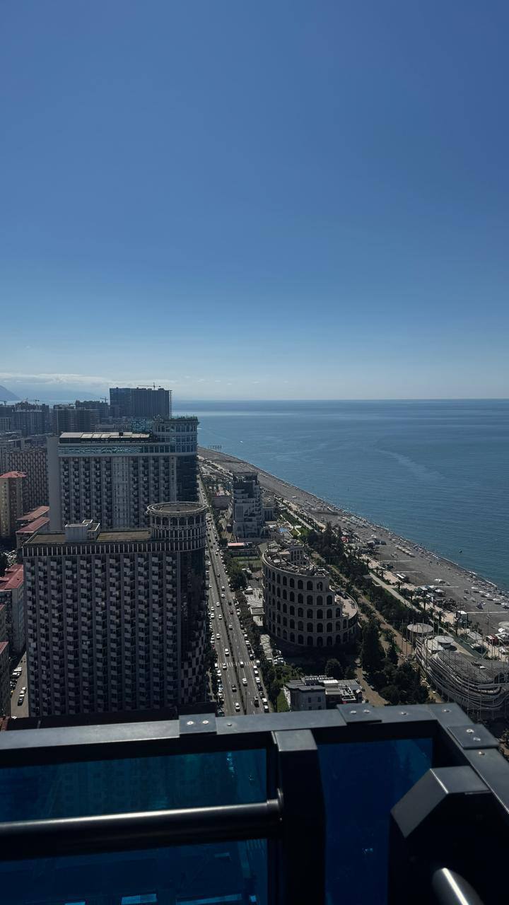 Готовые апаратаменты формата 2+1 на первой линии с прямым видом на море