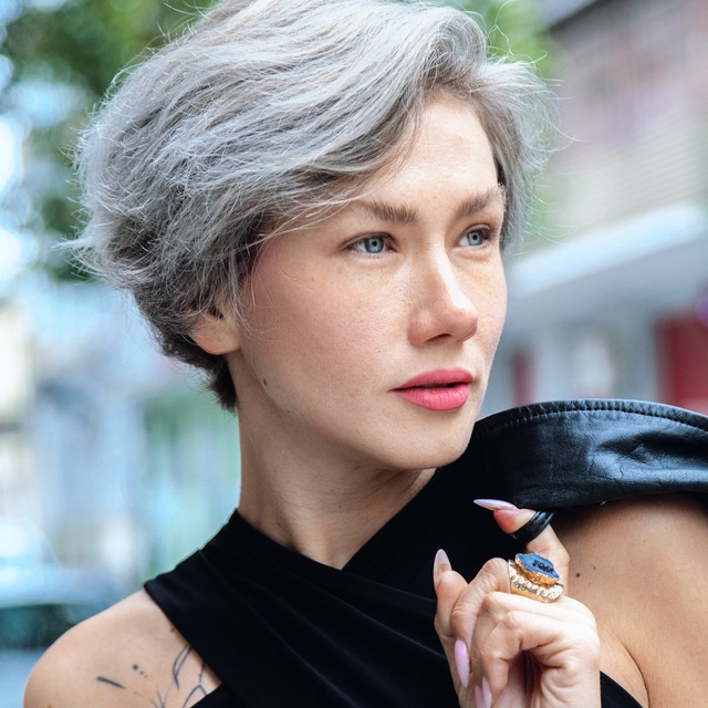 Менеджер по продажам